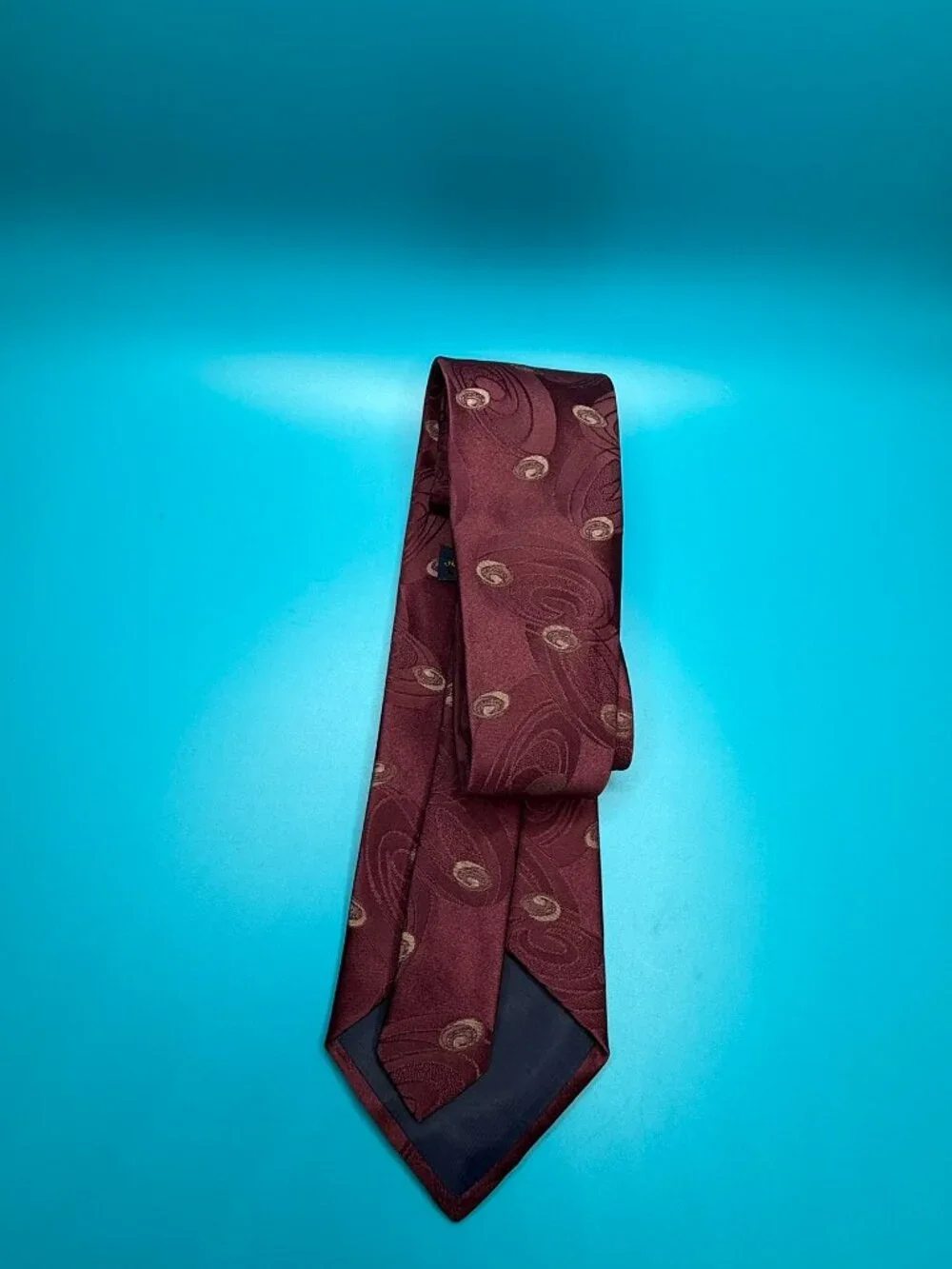 Vintage Johnny Carson Classic Burgundy Tie 1970's-80's